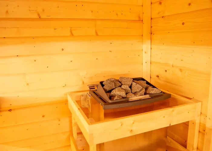 Wellness Mitten In Der Wasserfallstadt Triberg